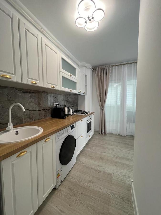 Urban Apartments And Studios - City Center Jassy Zewnętrze zdjęcie