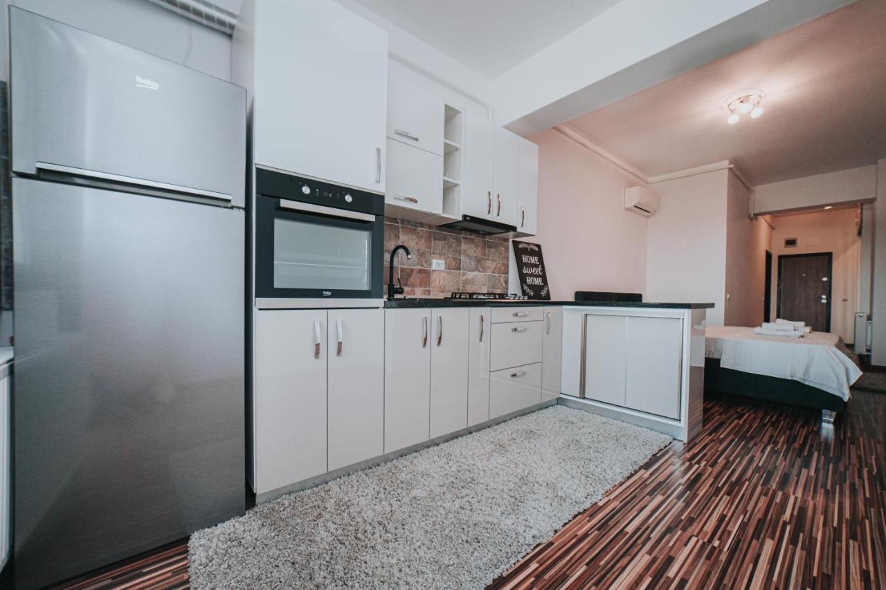 Urban Apartments And Studios - City Center Jassy Zewnętrze zdjęcie