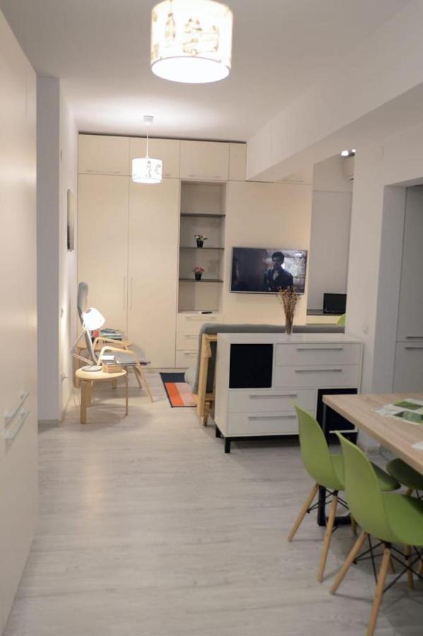 Urban Apartments And Studios - City Center Jassy Zewnętrze zdjęcie
